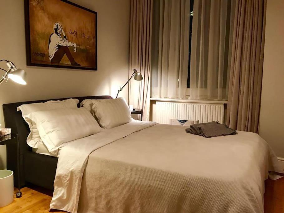 Stunning 2 Bed/2bath Flat In Heart Of Kensington Апартаменты