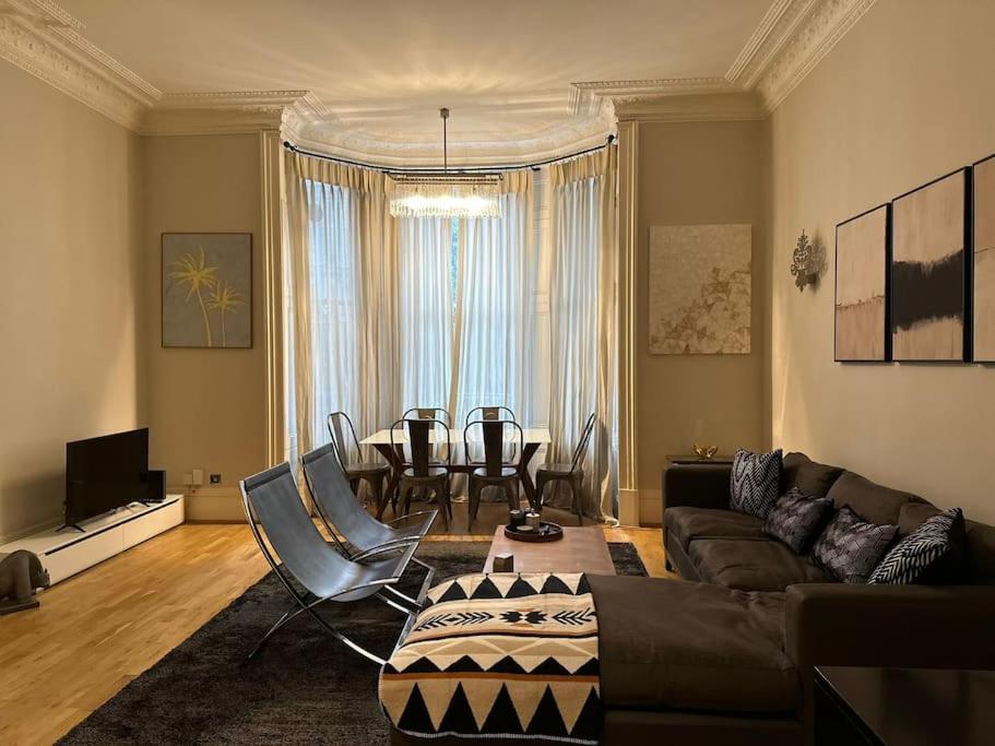 Апартаменты Stunning 2 Bed/2bath Flat In Heart Of Kensington