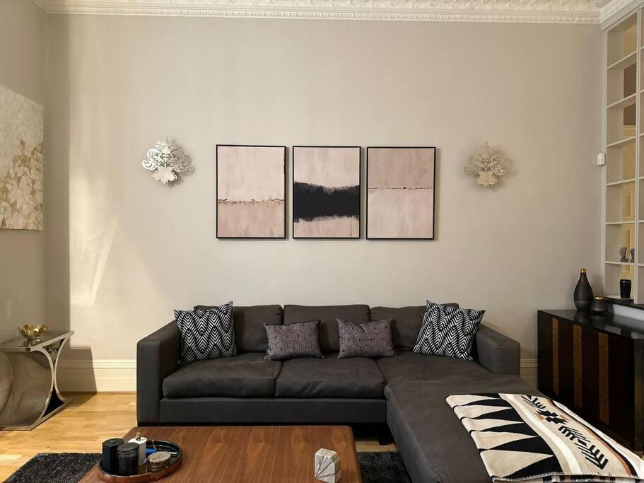 Apartamento Stunning 2 Bed/2bath Flat In Heart Of Kensington